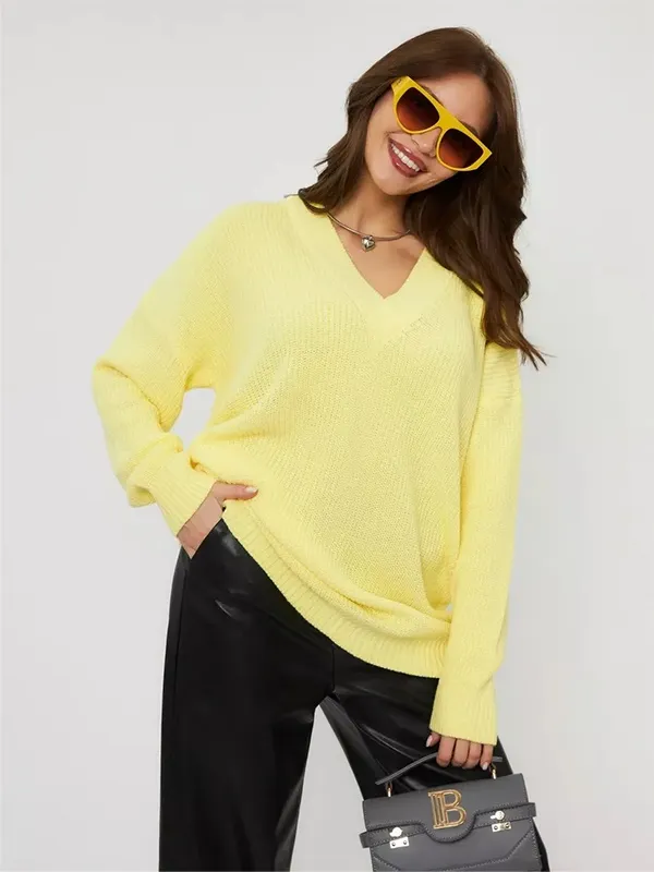 Lemon yellow V-neck knit sweater