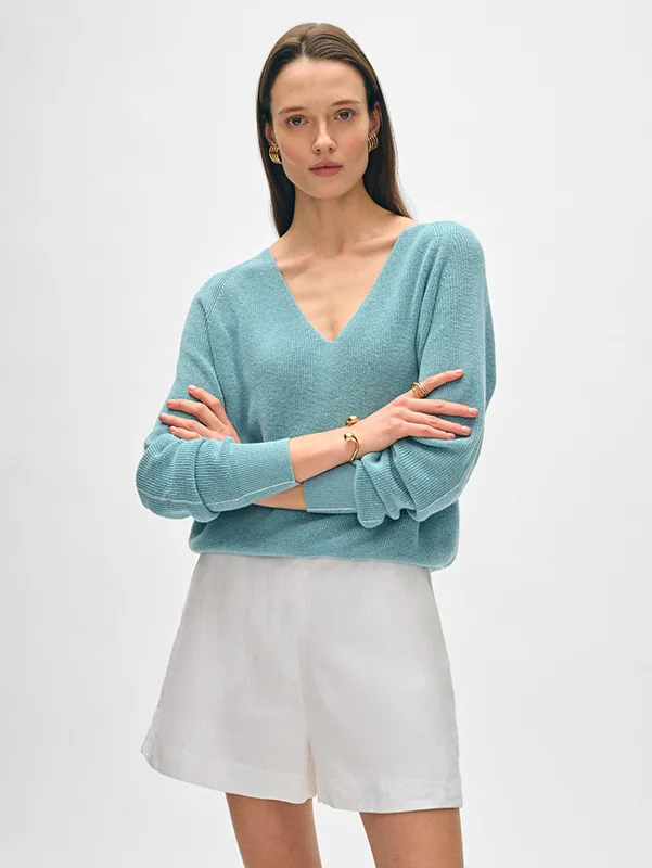 Women’s V-neck Blue Solid Sweater