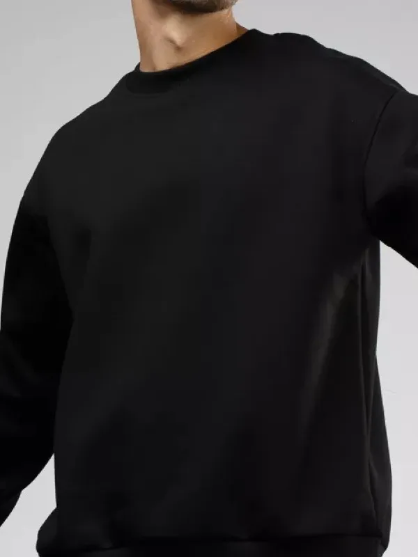 Men's solid color sweatshirt