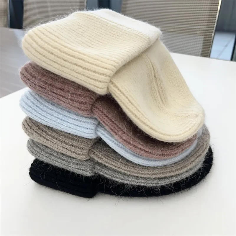 Pure color beanie