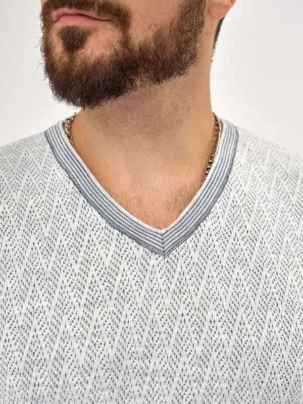 Men's V Neck Wool And Cashmere Blend Pullover Sweater